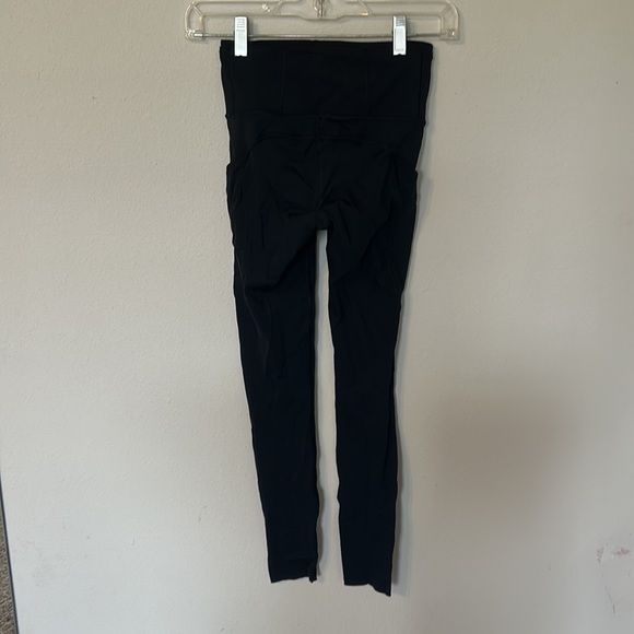 Lululemon legging 7/8 black size 2 fast and free - Picture 2 of 5